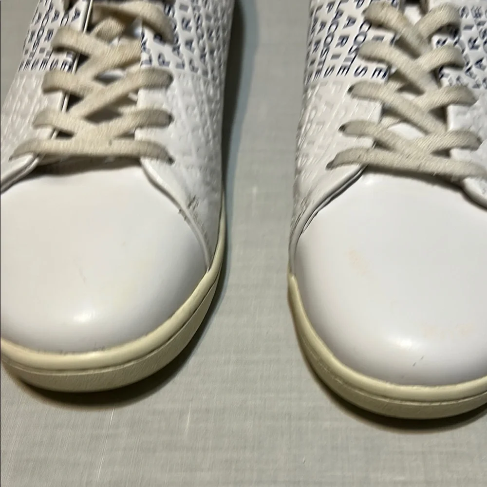 Lacoste White Sneakers with Perforated Leather and Minimalist Design - Picture 4 of 8